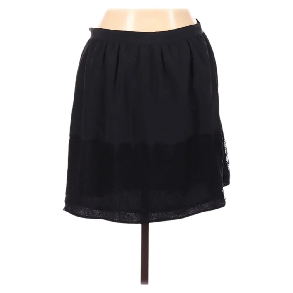 Laundry by Shelli Segal A-line Skirt 10‎ Black Lace Overlay Pleated Preppy Zip